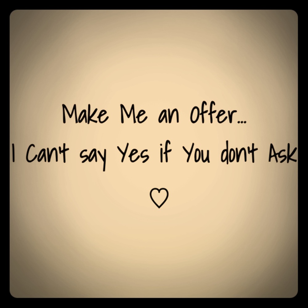 All reasonable offers considered 🖤